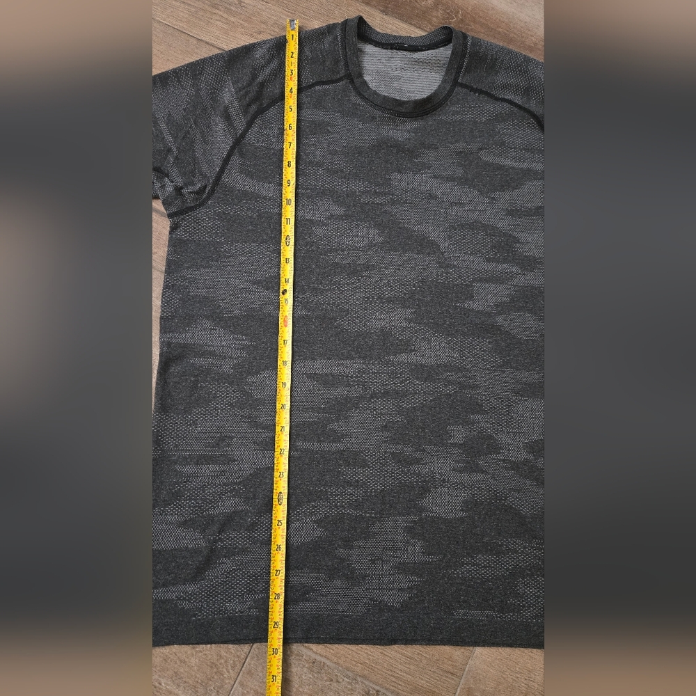 Lululemon Mens Metal Vent Tech Camo Short Sleeve Shirt Size XL - Picture 10 of 11